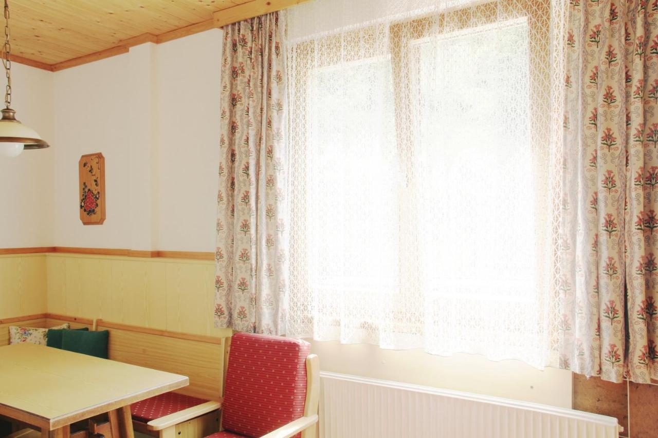Apartamento Montanara Haus Sonnenalpe Nassfeld Habitación foto